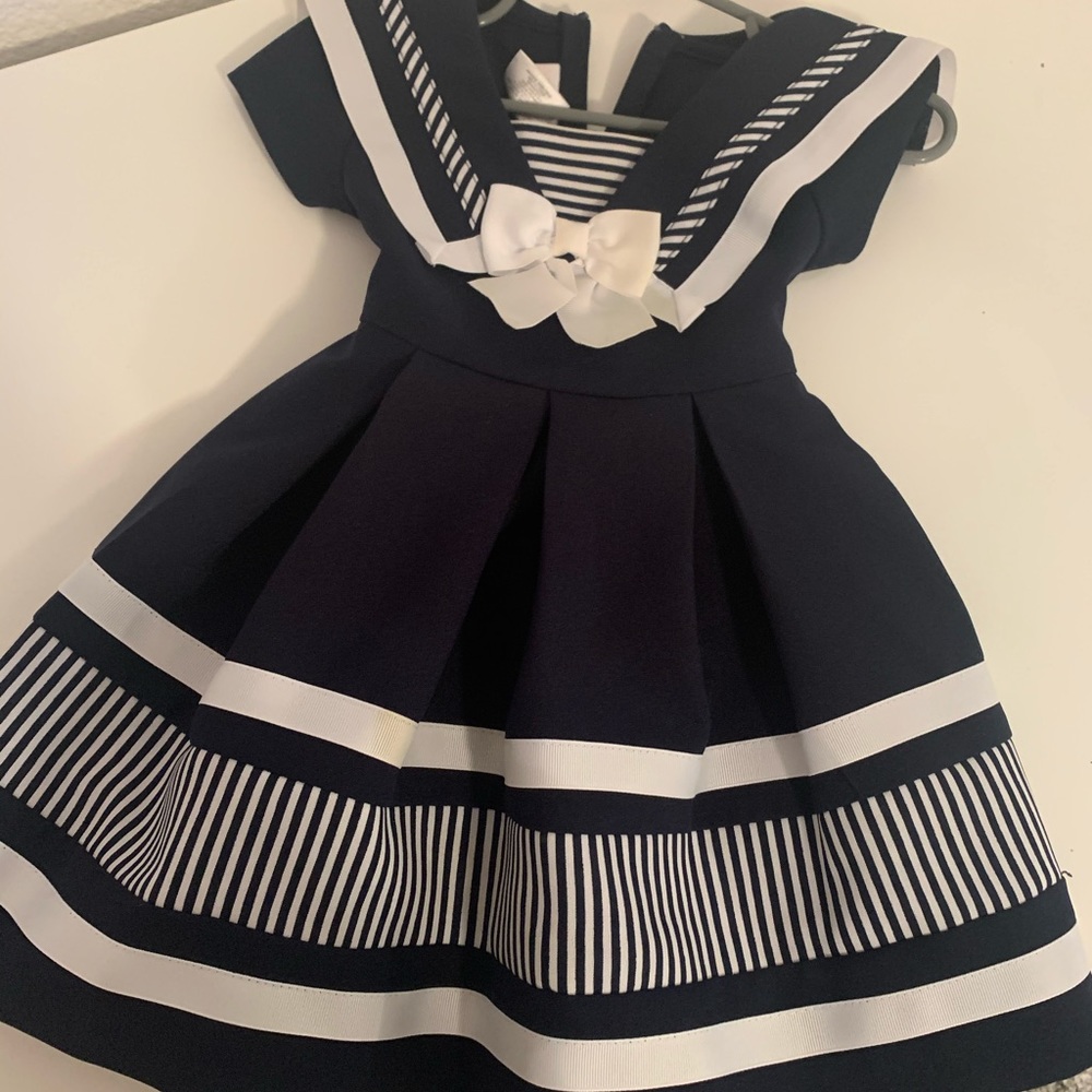 Little girls dress